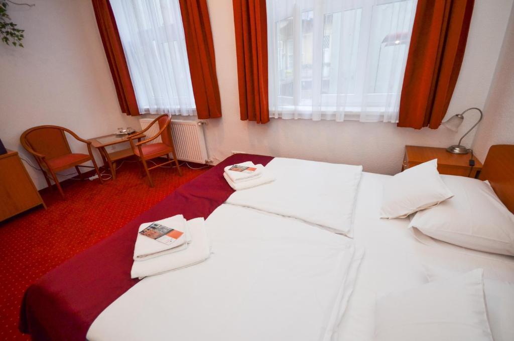 Broadway City Guesthouse Budapest Værelse billede